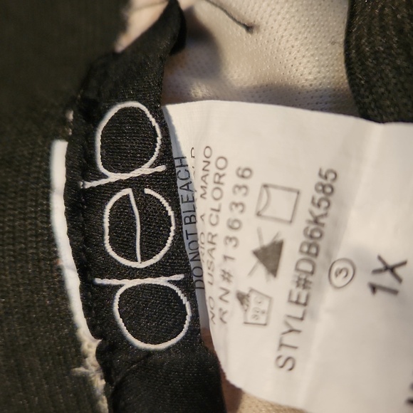 Deb Knee-Length Floral Skirt - Size 1XL - Picture 3 of 7